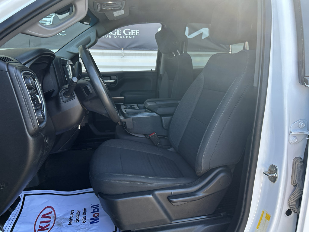 Used 2021 Chevrolet Silverado 1500 LT image 12