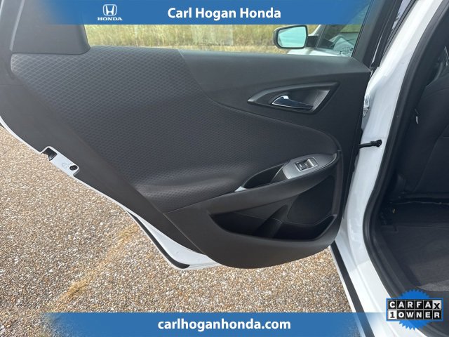 Used 2023 Chevrolet Malibu LT image 12