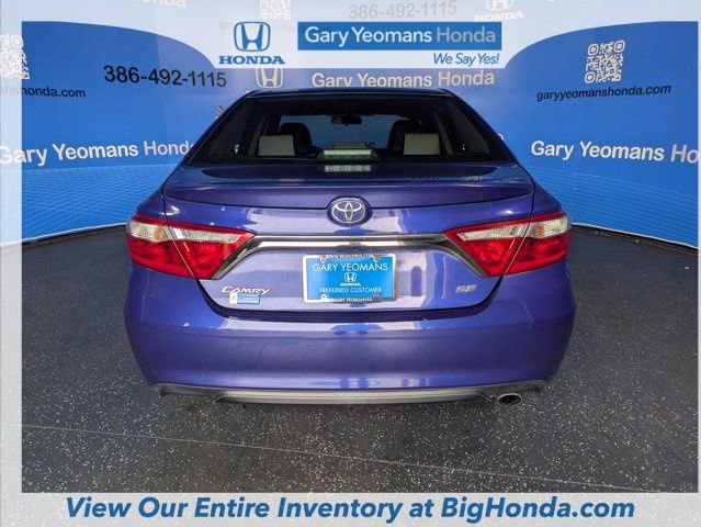 Used 2016 Toyota Camry SE image 5
