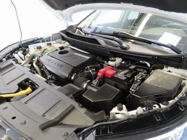 Used 2023 Nissan Rogue S image 34