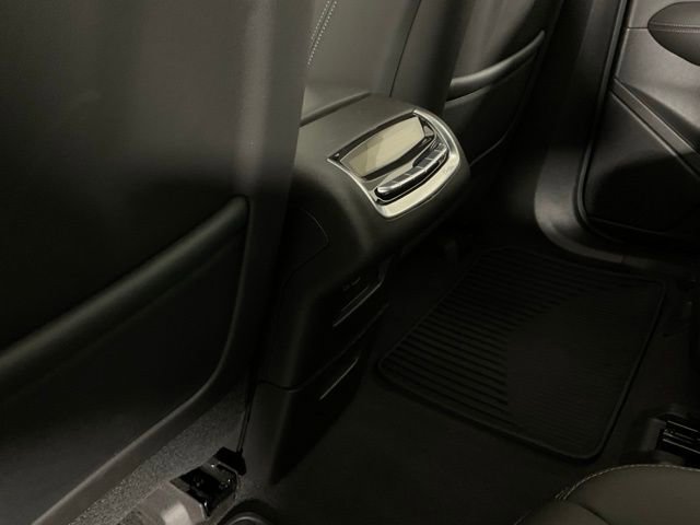 Used 2024 Cadillac XT6 Premium Luxury image 15