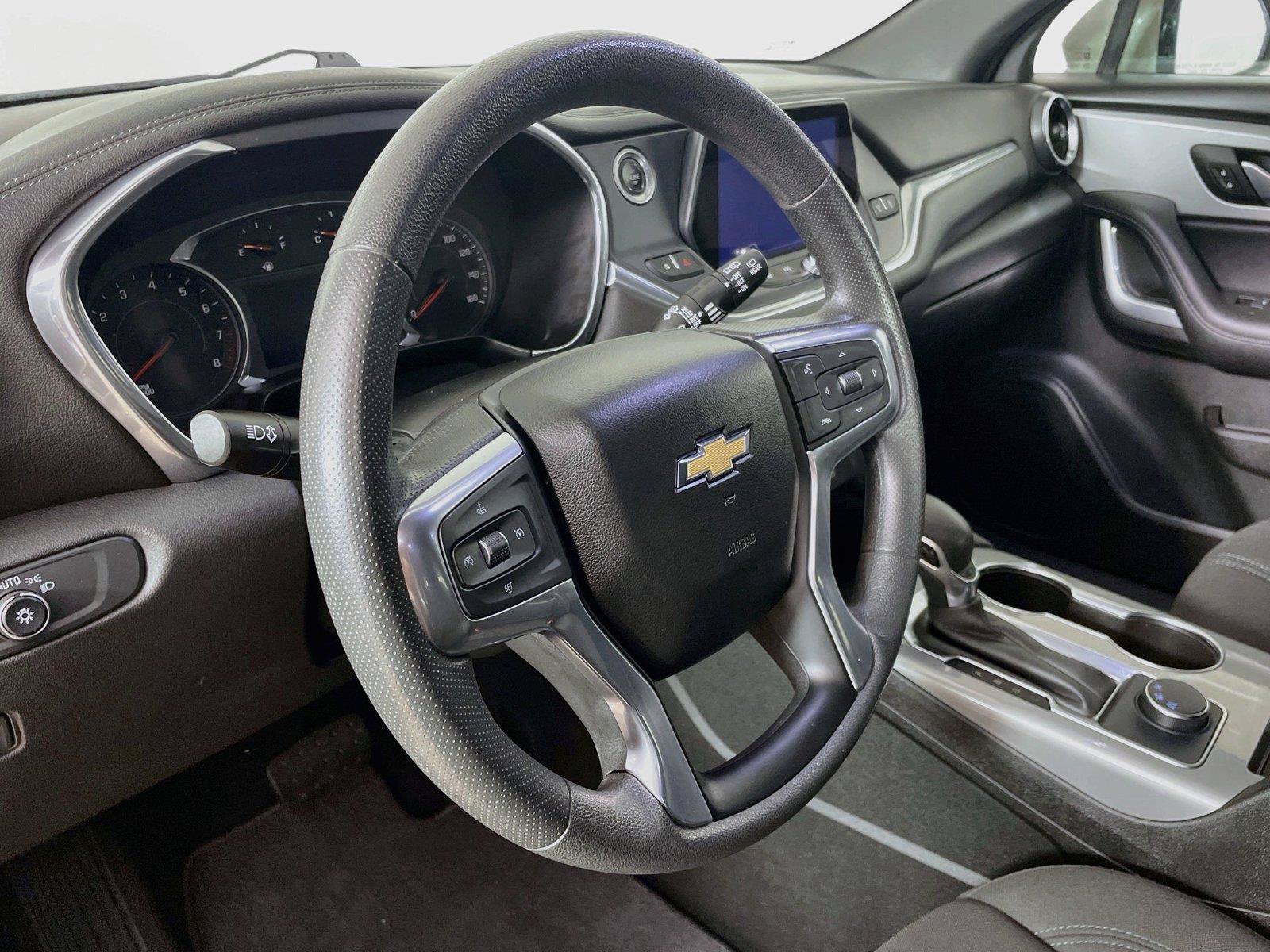 Used 2021 Chevrolet Blazer LT FWD image 17