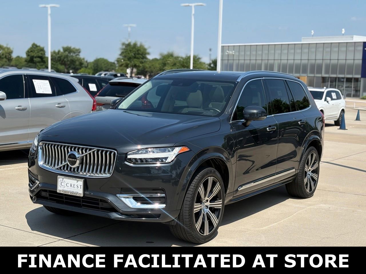 Used 2021 Volvo XC90 T8 Inscription w/ Advanced Package AWD/4WD image 2