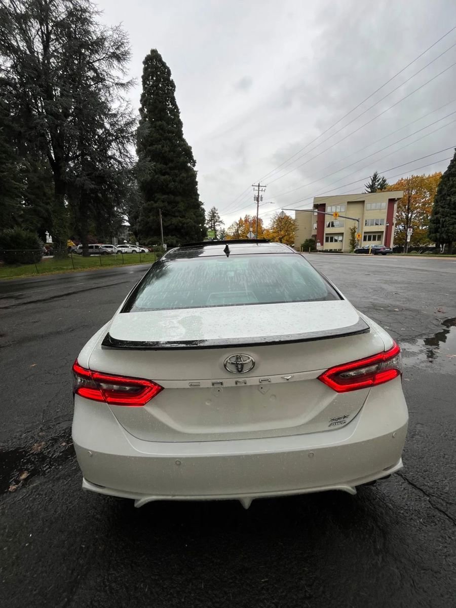 Used 2024 Toyota Camry XSE image 4