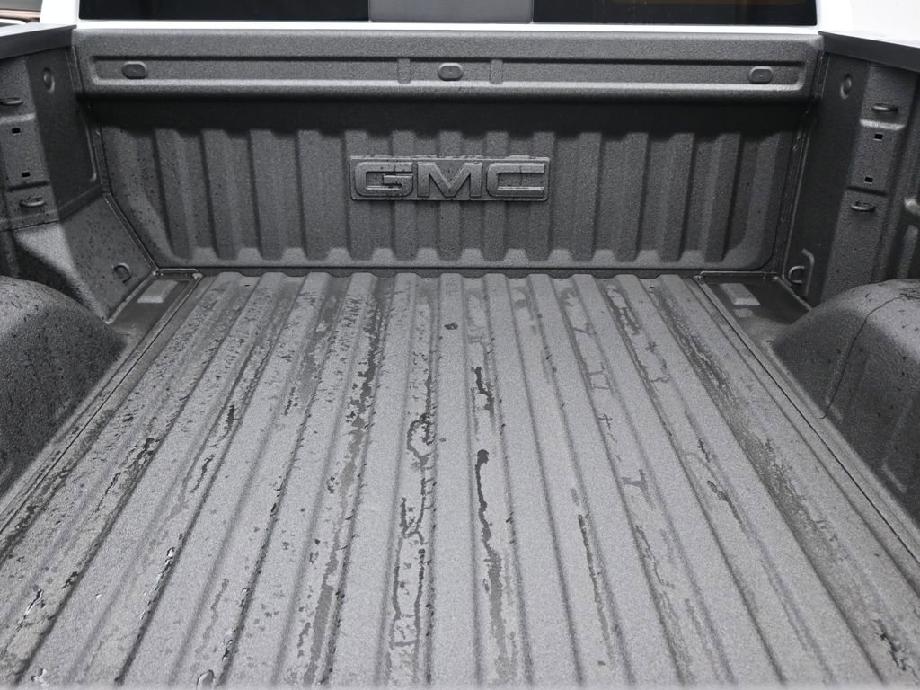New 2026 GMC Sierra 1500 SLE image 22