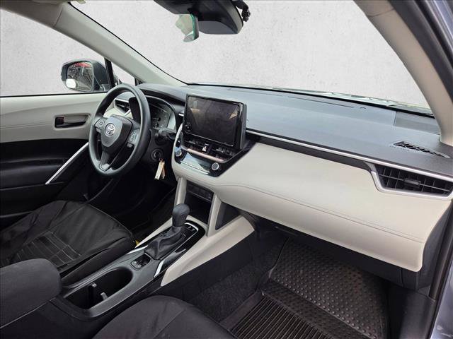 Certified 2024 Toyota Corolla Cross L FWD image 18
