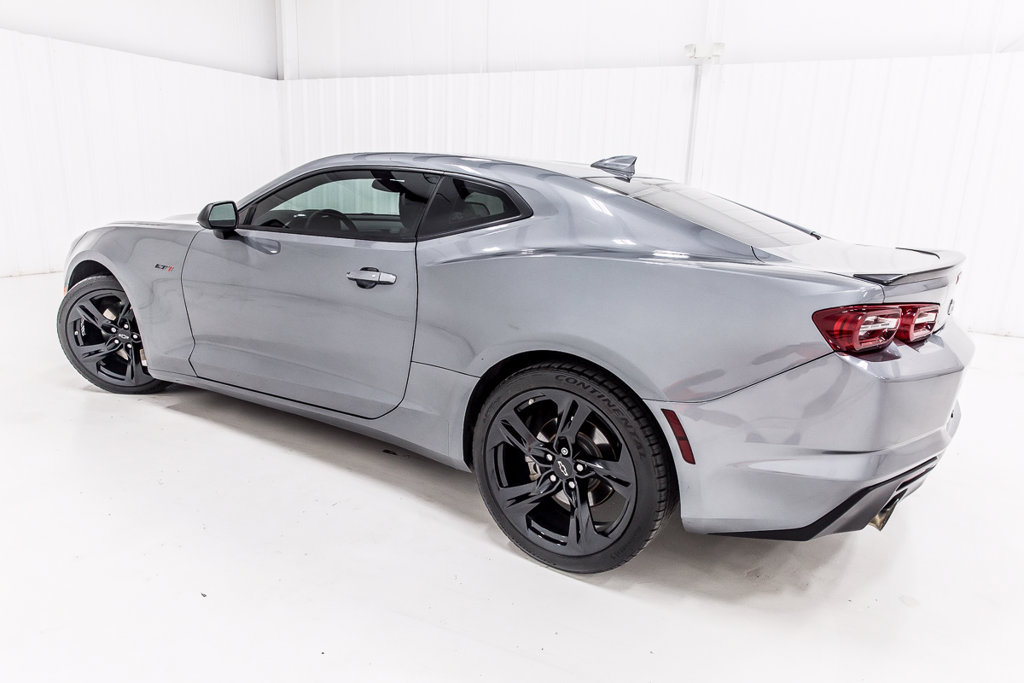 Used 2021 Chevrolet Camaro LT RWD image 5