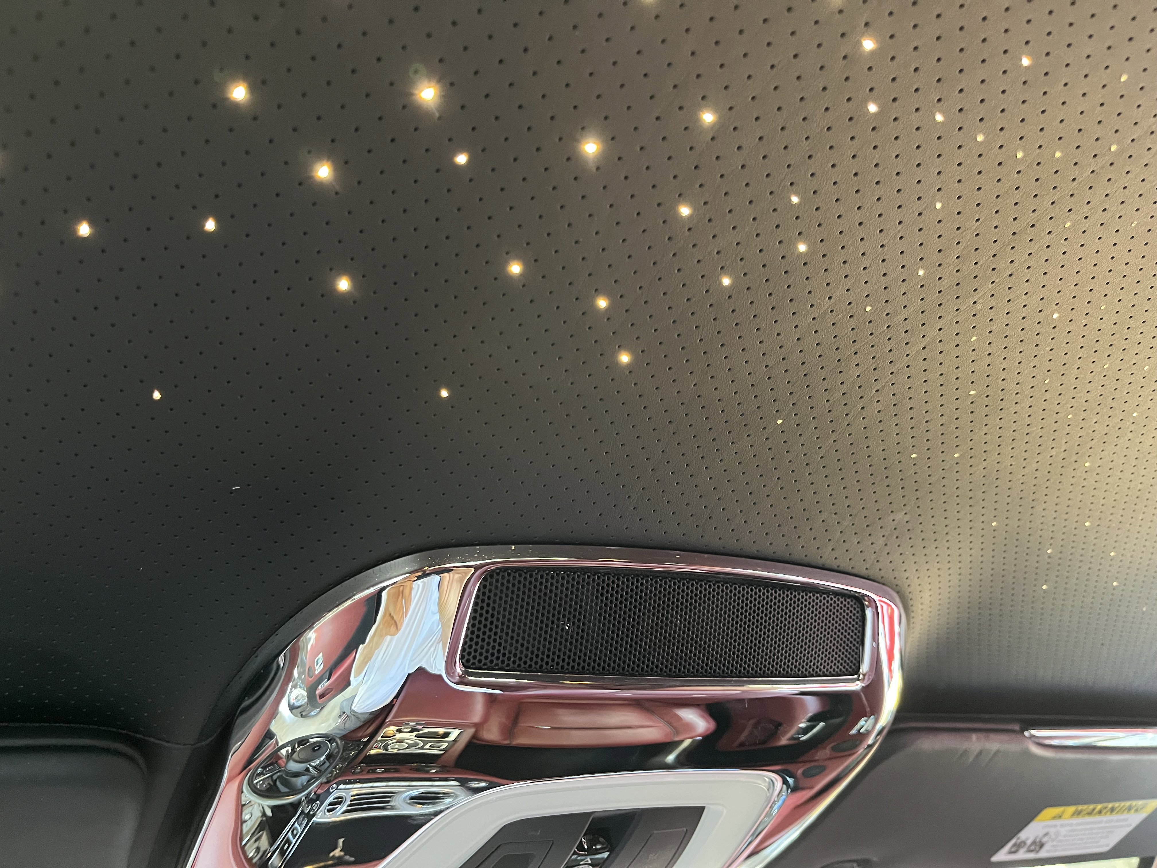 Used 2015 Rolls-Royce Wraith RWD image 15