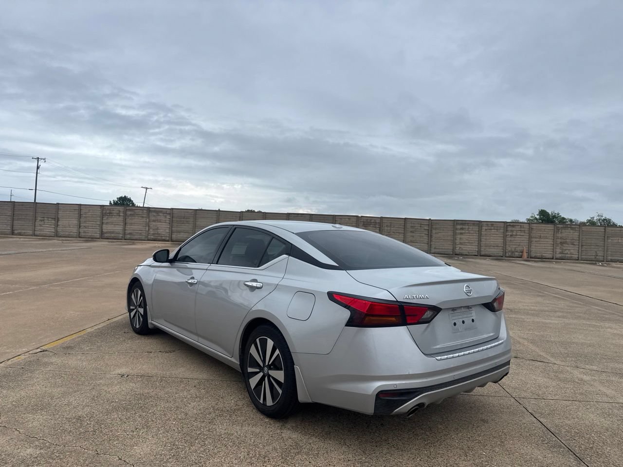 Certified 2022 Nissan Altima 2.5 SL FWD image 16