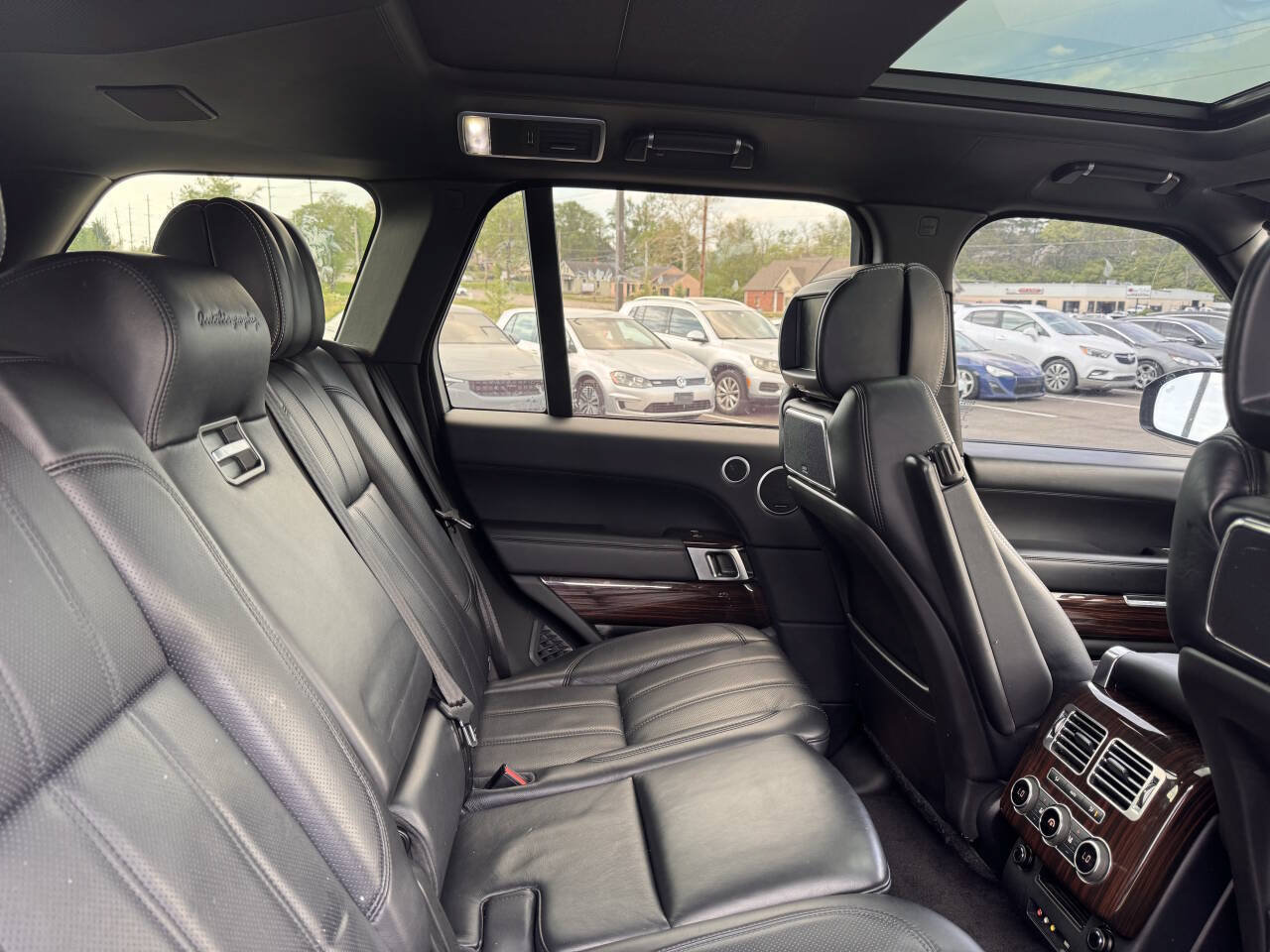 Used 2016 Land Rover Range Rover Autobiography AWD/4WD image 18