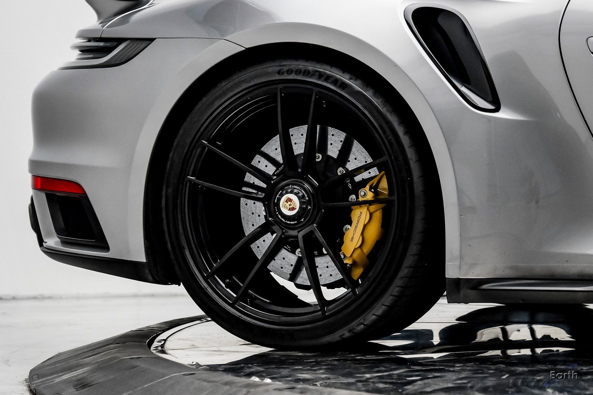 Used 2021 Porsche 911 Turbo S AWD/4WD image 93