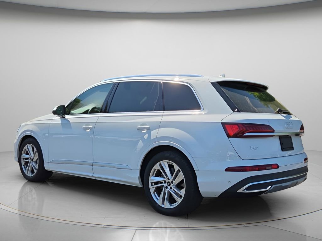 Certified 2023 Audi Q7 3.0T Prestige image 6