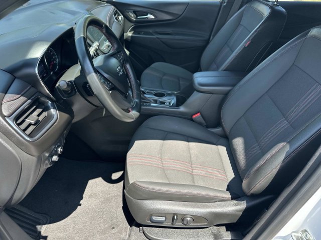Used 2023 Chevrolet Equinox RS FWD image 21