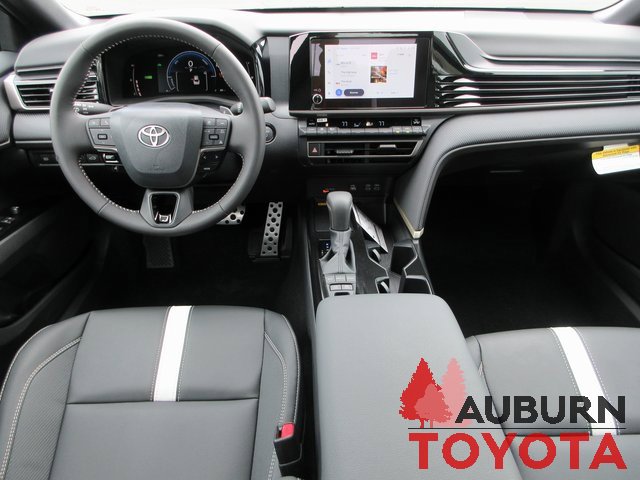 New 2026 Toyota Camry Hybrid image 5