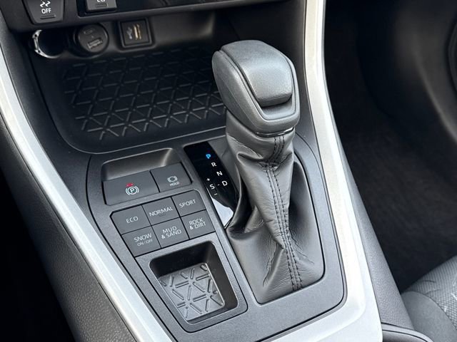 Certified 2025 Toyota RAV4 XLE image 23