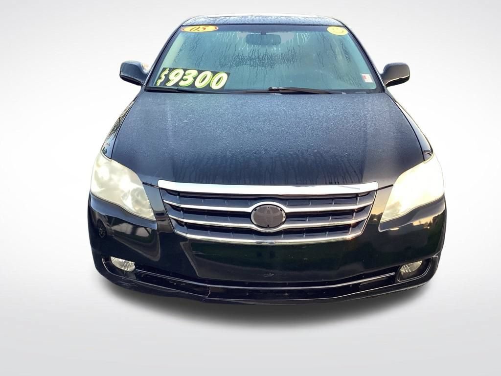 Used 2005 Toyota Avalon FWD image 2