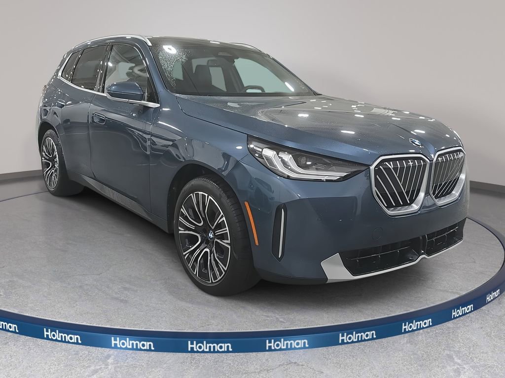 Certified 2025 BMW X3 xDrive30i w/ M Sport Package image 3