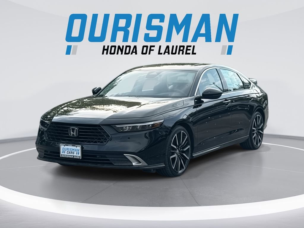 Used 2023 Honda Accord Touring image 1