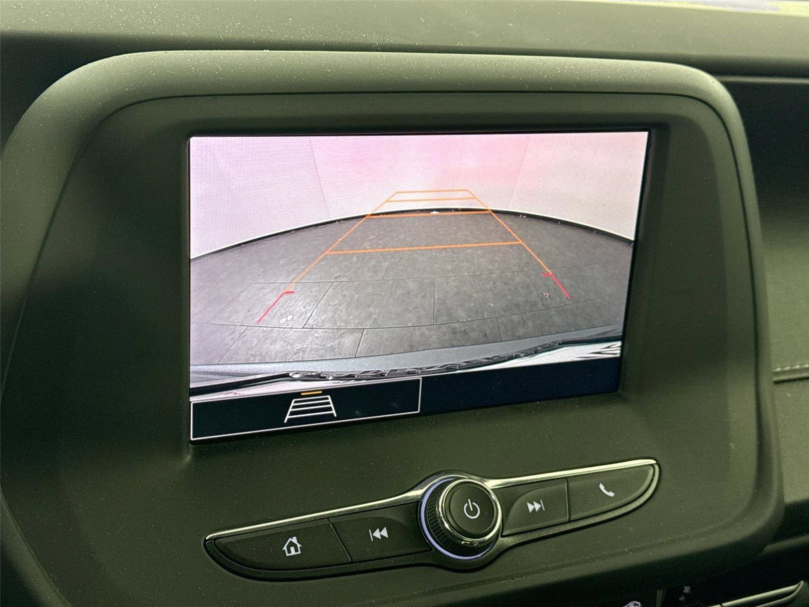 Used 2021 Chevrolet Camaro LT image 21