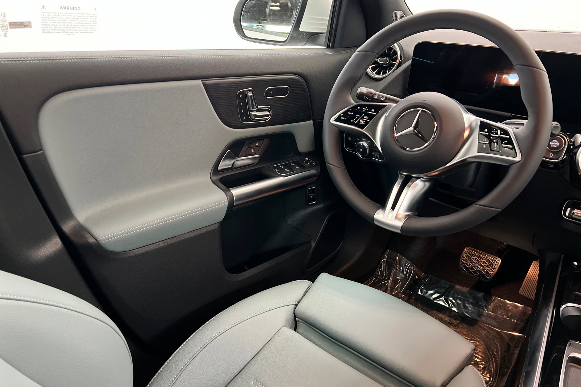 New 2026 Mercedes-Benz GLA 250 4MATIC image 11