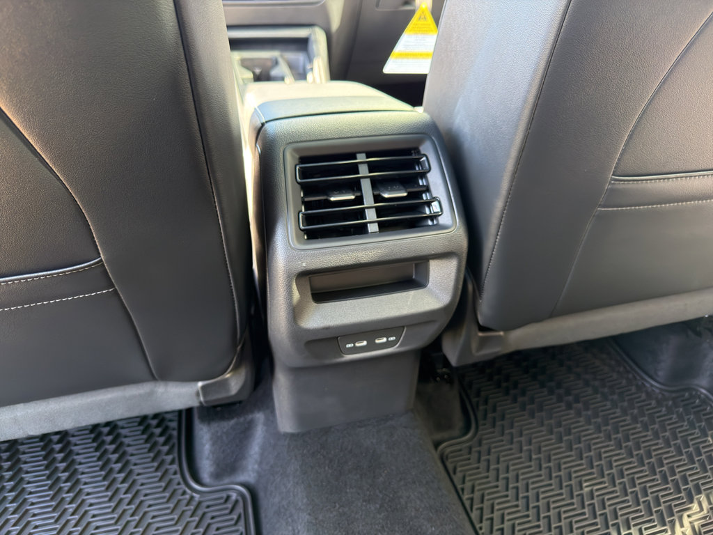 New 2026 Volkswagen Tiguan SE R-Line image 16