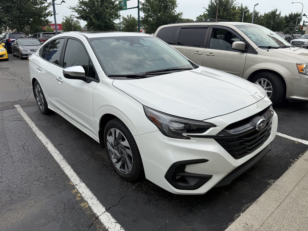 Used 2025 Subaru Legacy Touring XT AWD/4WD image 2