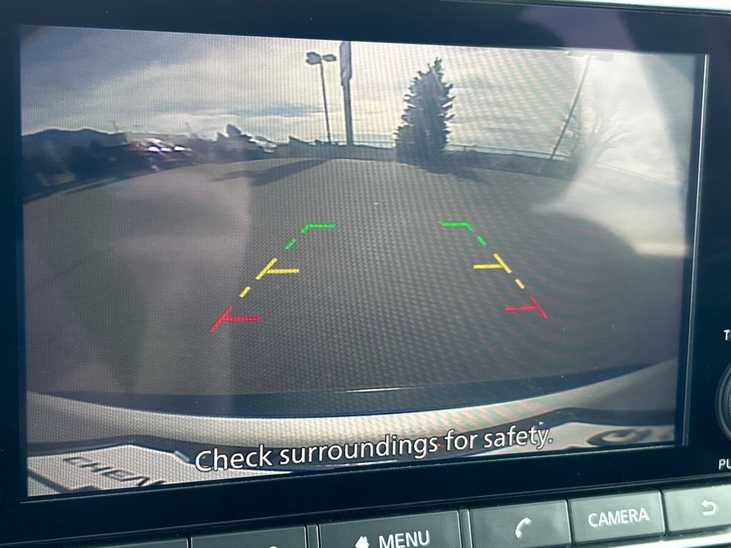 Used 2023 Nissan Rogue SV image 13