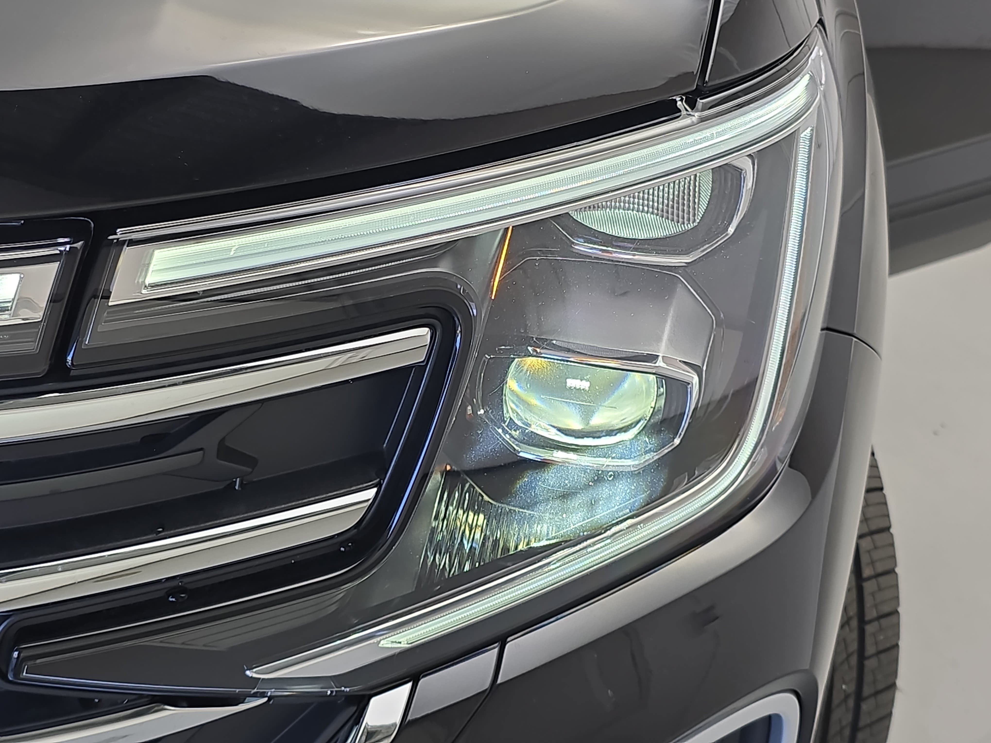 New 2026 Volkswagen Atlas SE FWD image 32