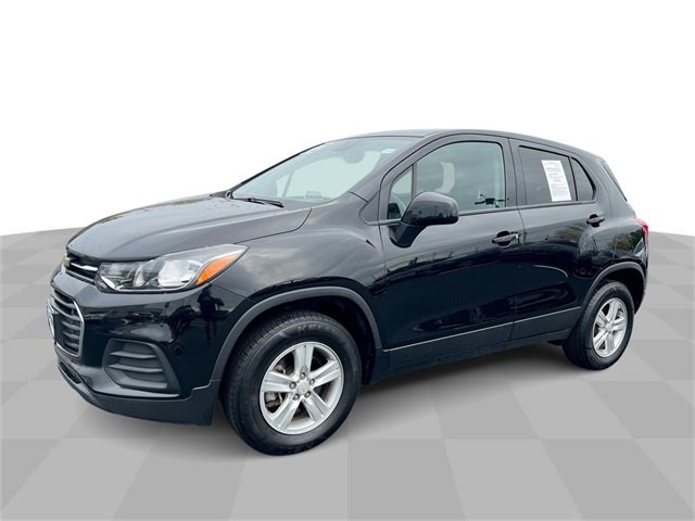 Used 2022 Chevrolet Trax LS w/ Tint and Cruise Package