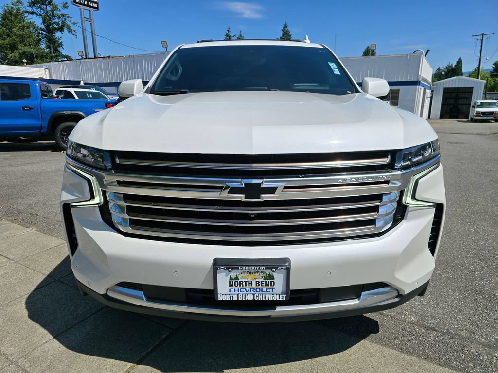 Used 2023 Chevrolet Tahoe High Country AWD/4WD image 2