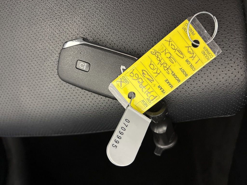 Used 2023 Kia Sportage EX image 28