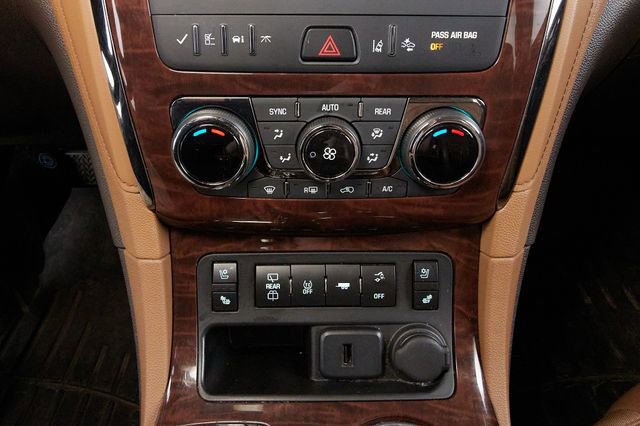 Used 2016 Buick Enclave Premium w/ Trailering Package FWD image 16