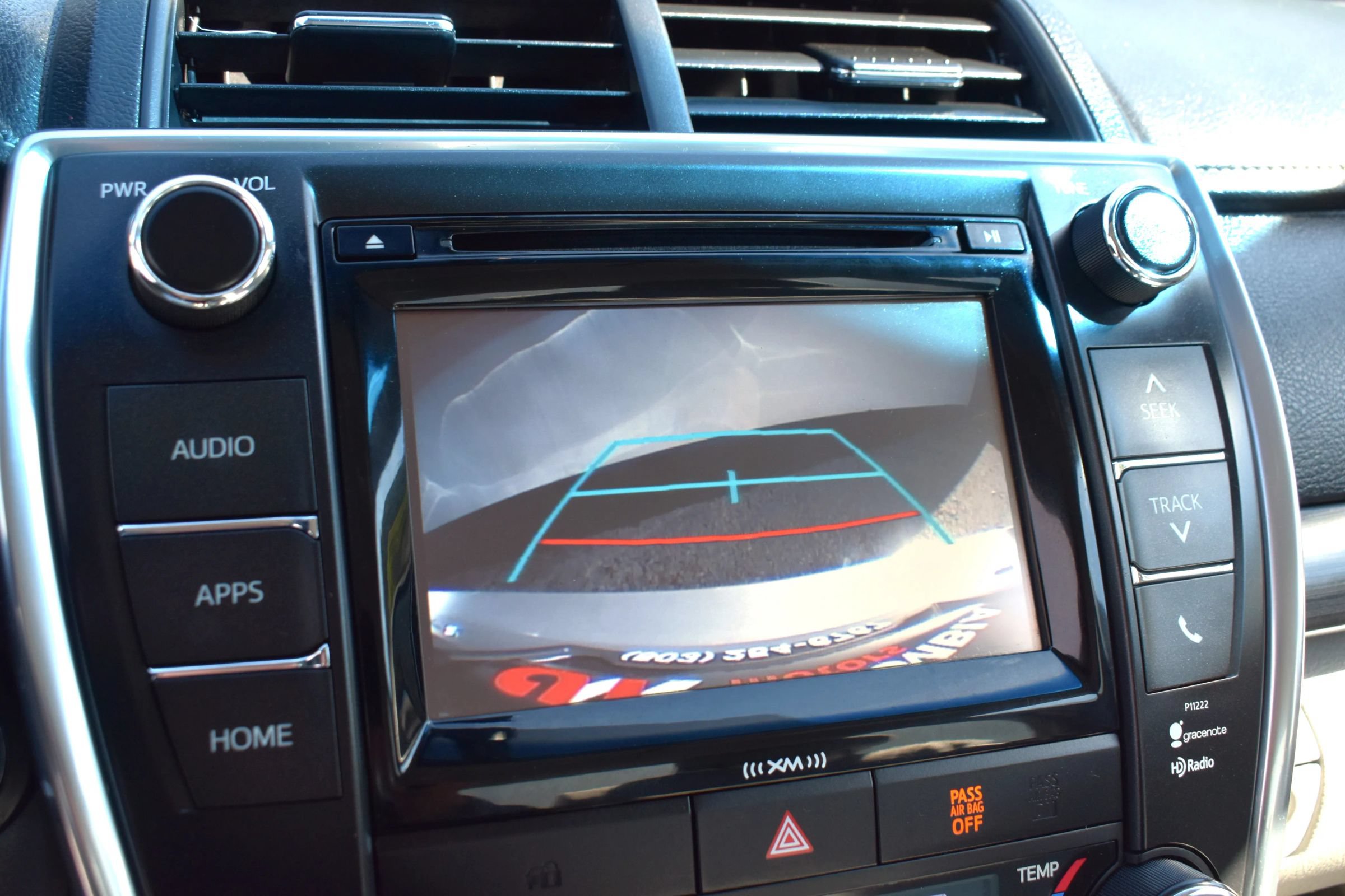 Used 2016 Toyota Camry LE FWD image 22