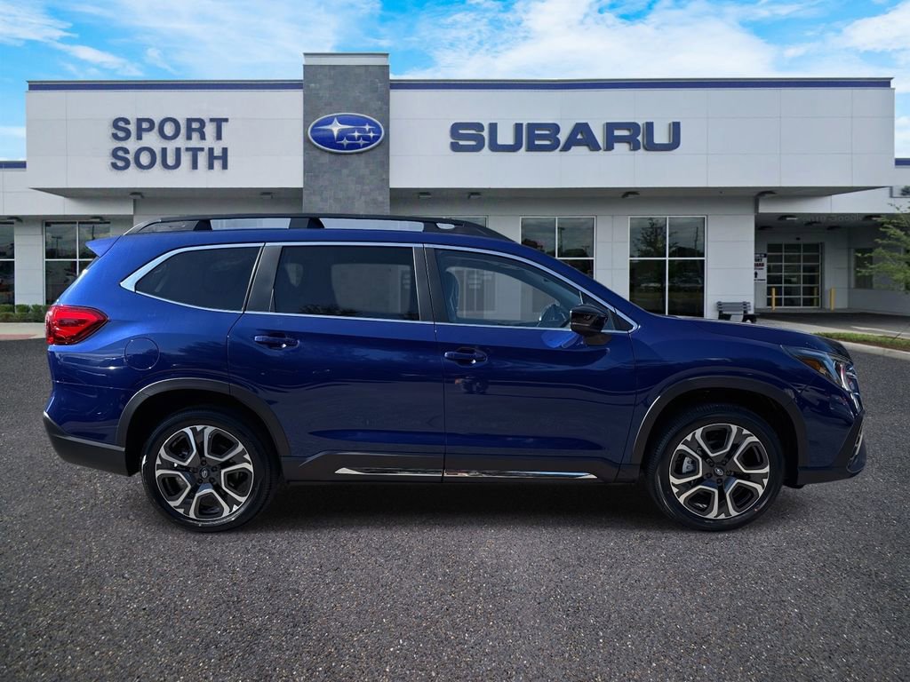 New 2026 Subaru Ascent Limited image 2
