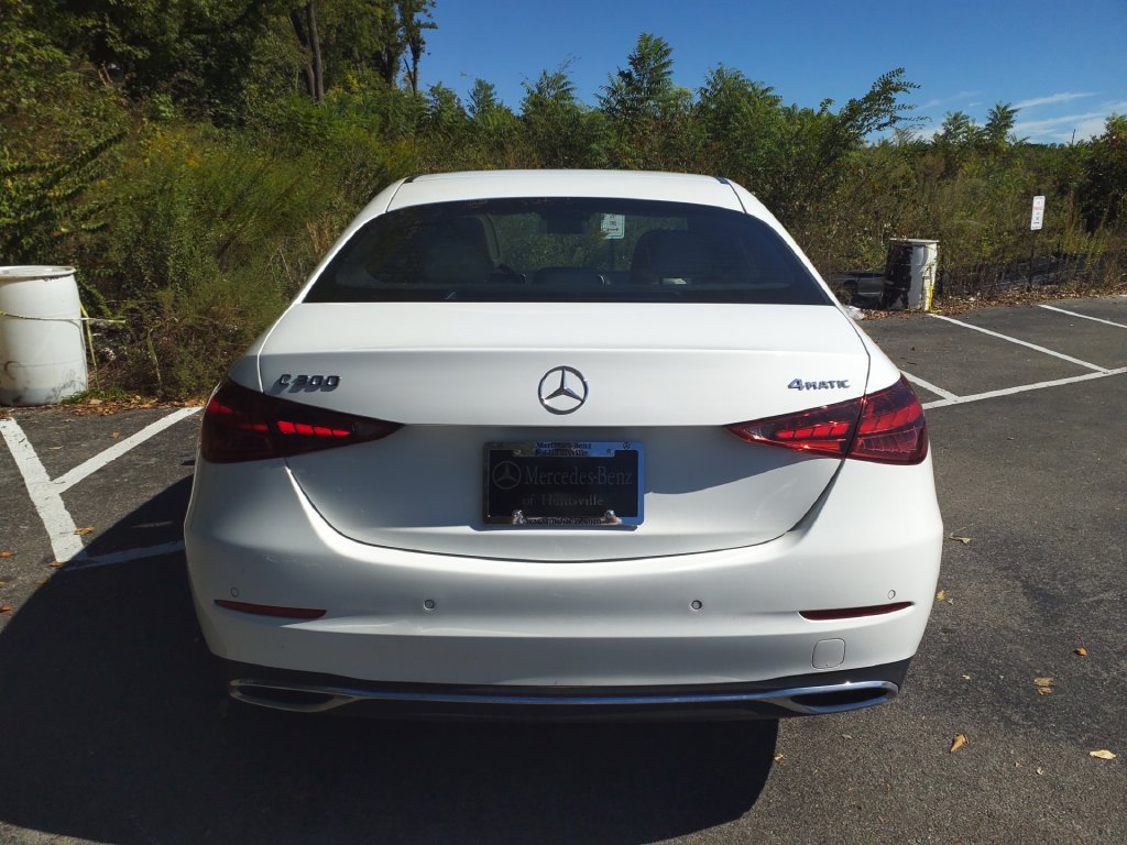 Used 2023 Mercedes-Benz C 300 4MATIC Sedan image 6