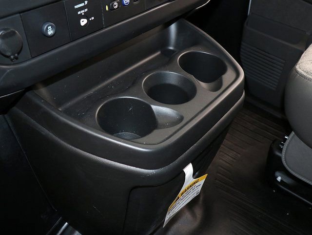 New 2025 GMC Savana 3500 w/ Power Convenience Package RWD image 16
