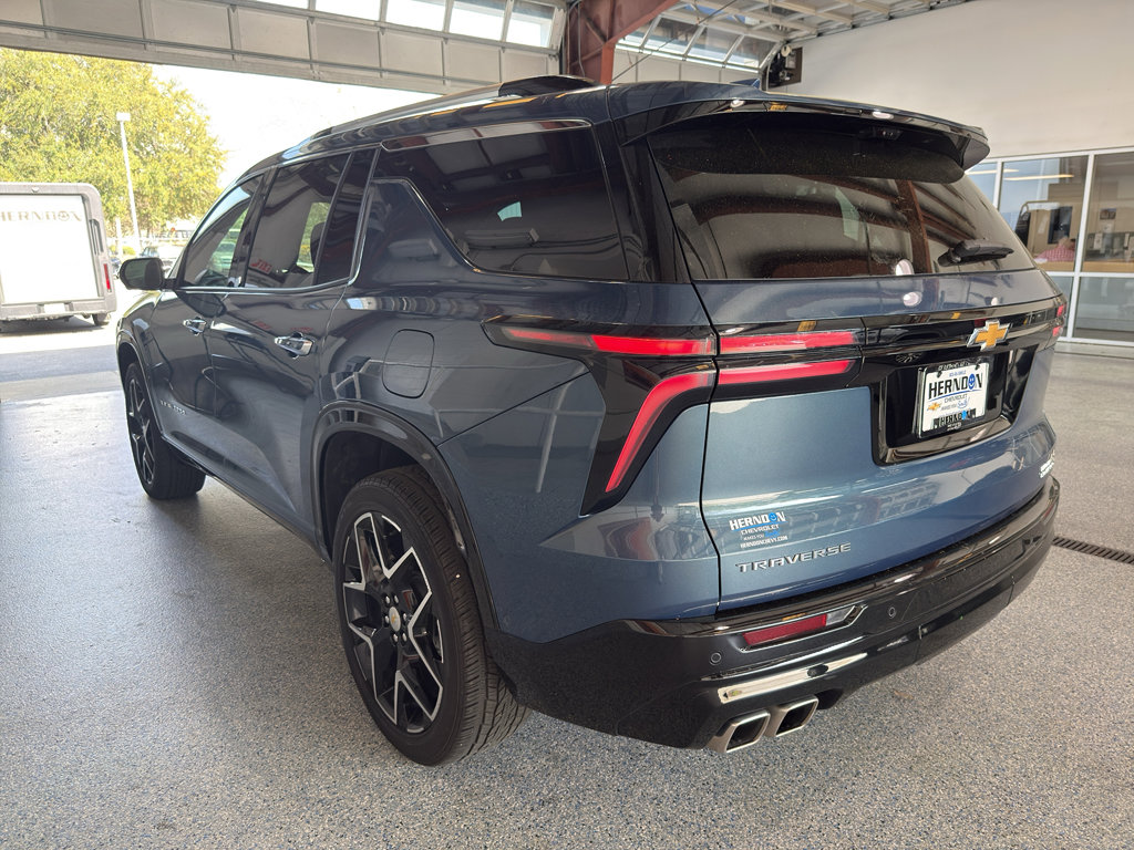 Used 2025 Chevrolet Traverse High Country image 6