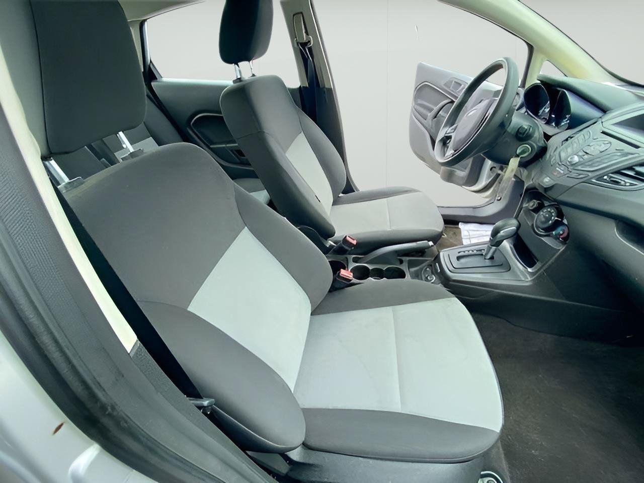 Used 2015 Ford Fiesta S FWD image 15
