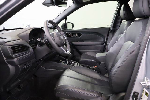 Certified 2025 Subaru Forester Limited image 12
