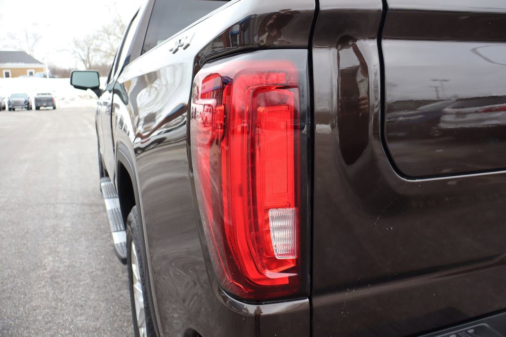 Used 2019 GMC Sierra 1500 SLT w/ SLT Premium Plus Package image 16