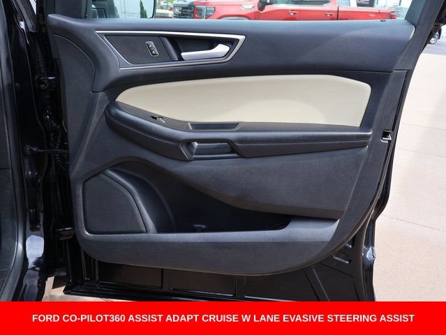 Used 2022 Ford Edge SEL AWD/4WD image 10