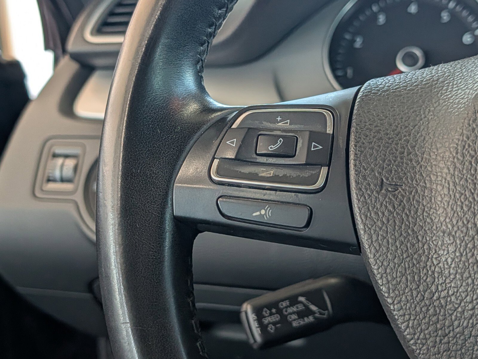 Used 2012 Volkswagen CC Sport image 18