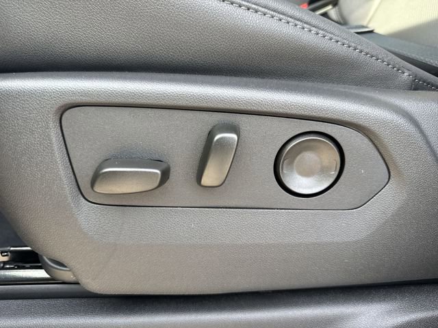 New 2026 GMC Sierra 1500 SLT w/ SLT Premium Package image 12