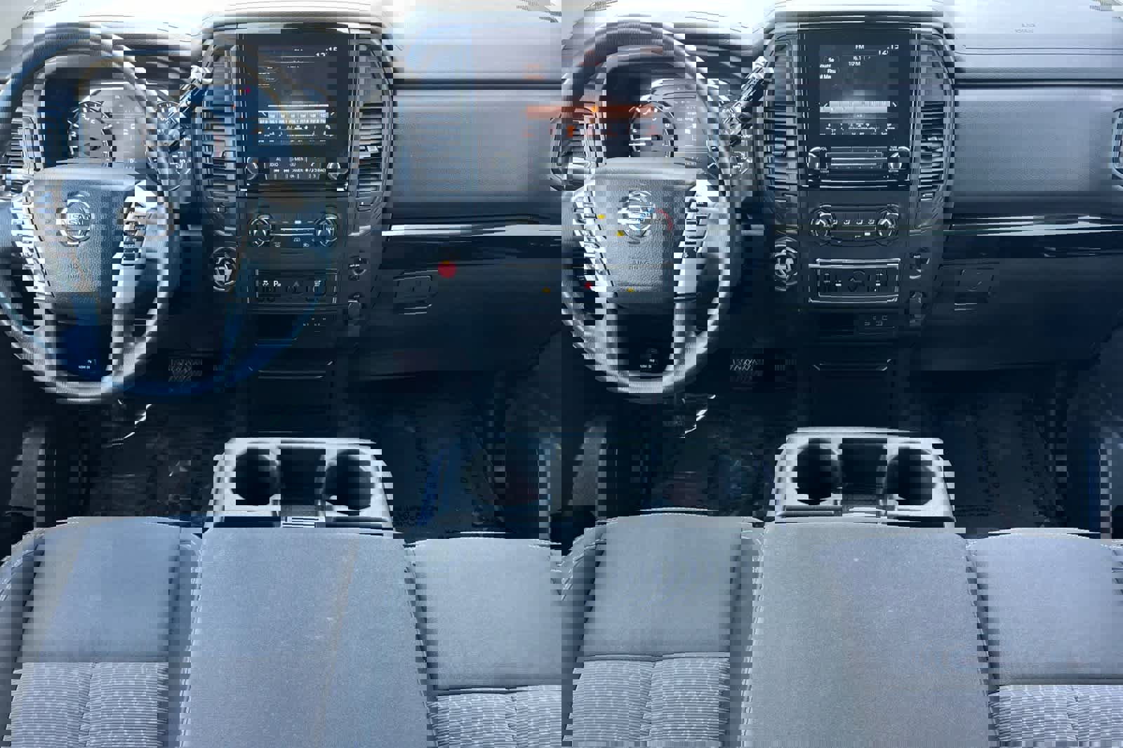 Certified 2022 Nissan Titan SV w/ Accessory Utility Package image 4