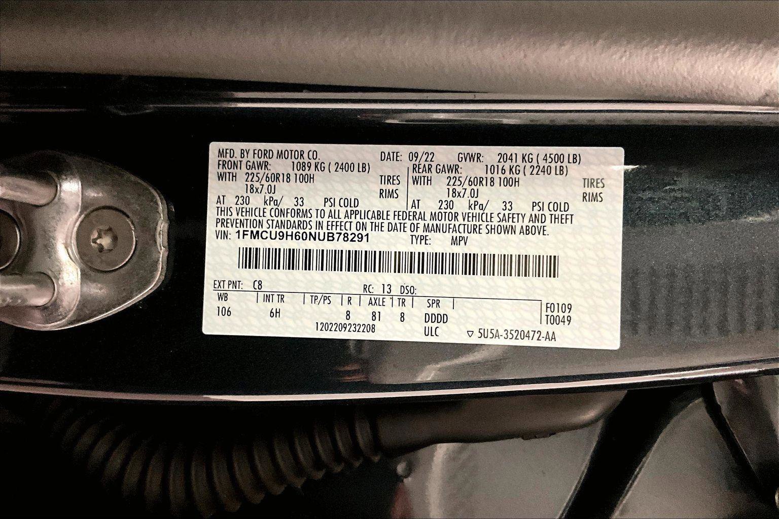 Certified 2022 Ford Escape SEL image 32