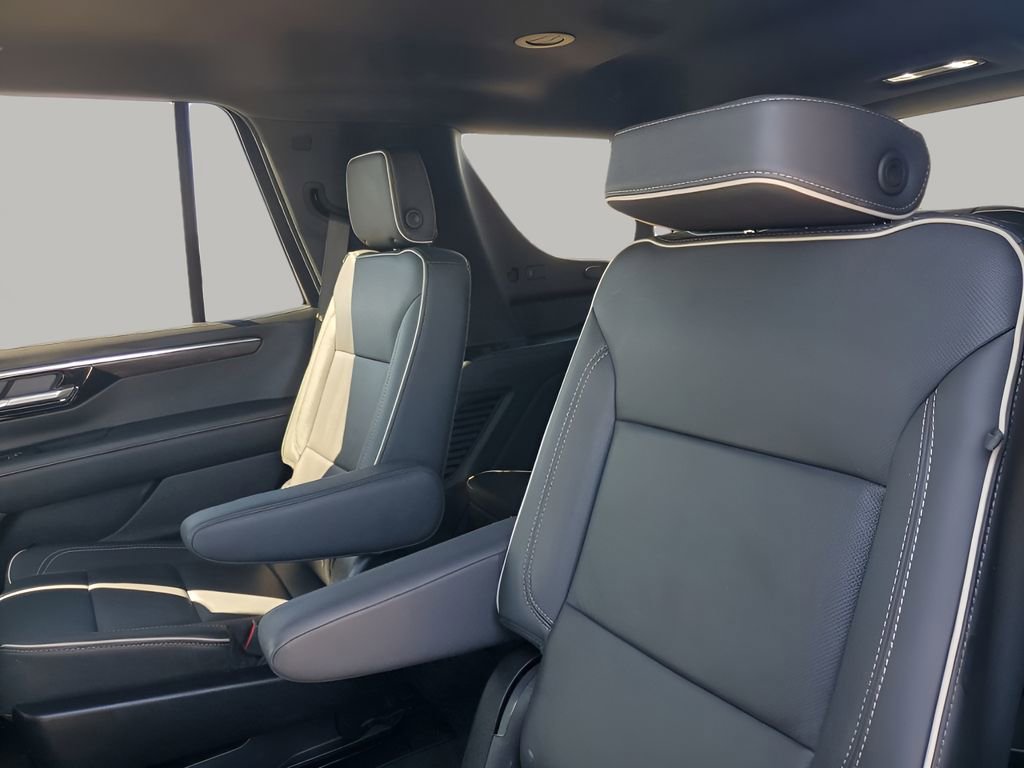 Used 2025 Chevrolet Tahoe Premier image 19