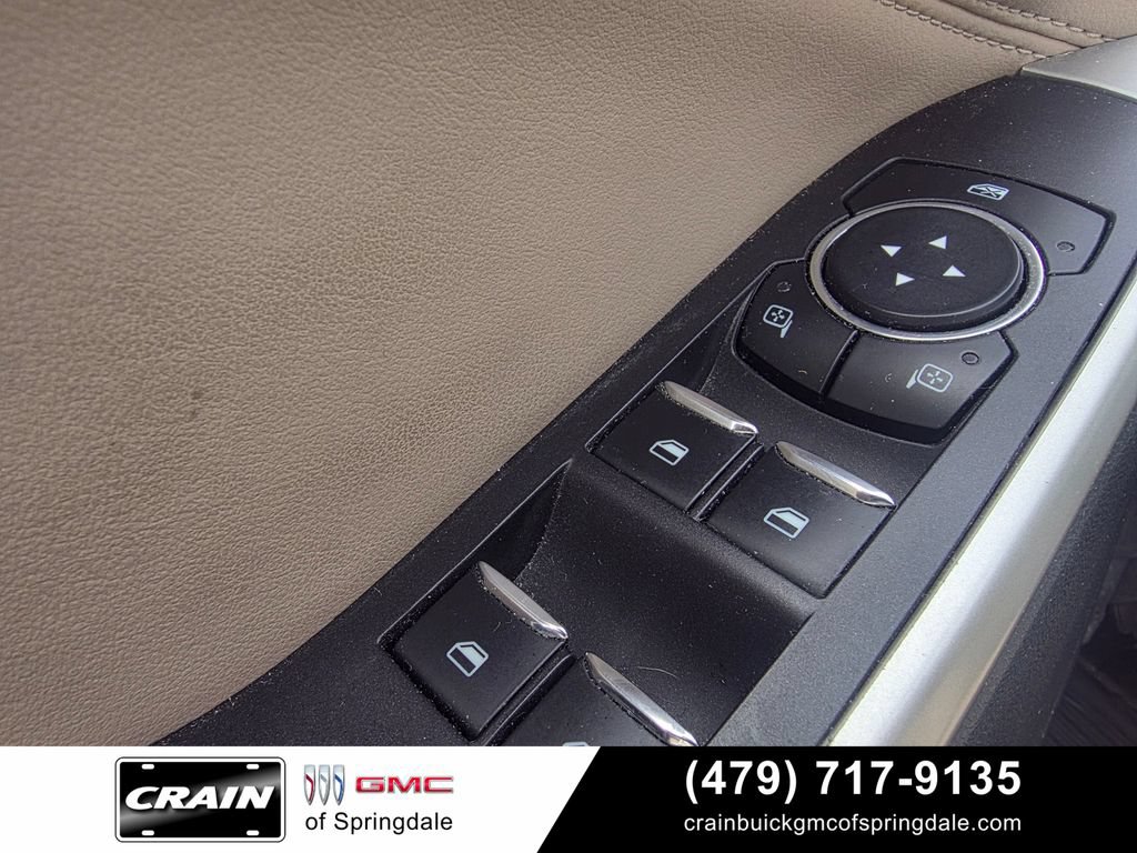 Used 2023 Ford Explorer XLT w/ Equipment Group 202A RWD image 12