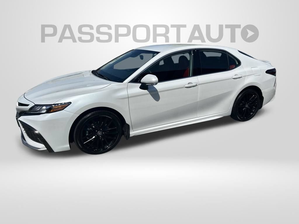 Used 2021 Toyota Camry XSE AWD/4WD image 3