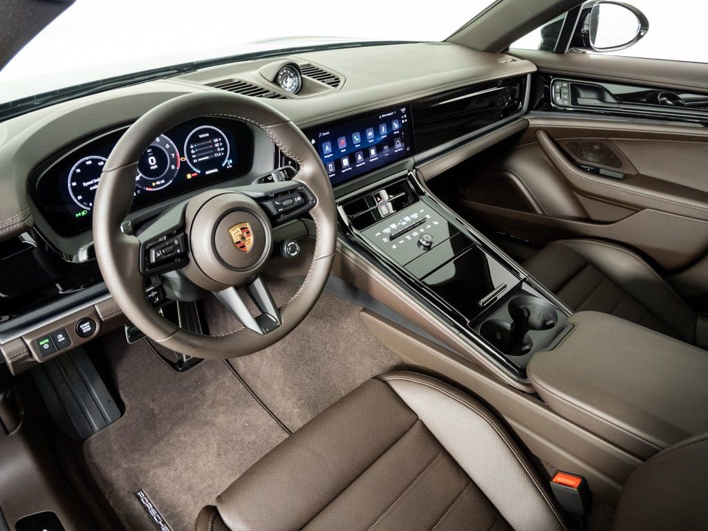 New 2026 Porsche Panamera 4 AWD/4WD image 4