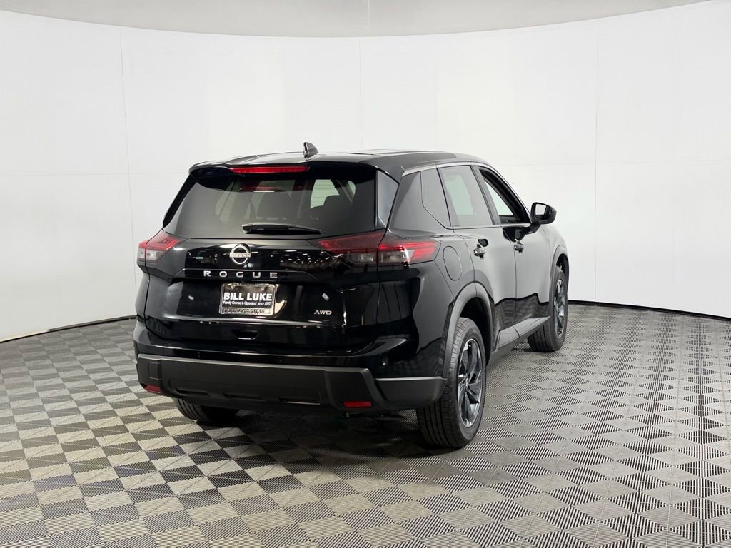 Used 2025 Nissan Rogue SV image 5
